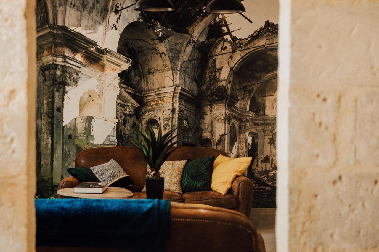Chambres D'Hote & Gite Chateau Le Conte - Saint Emilion エクステリア 写真